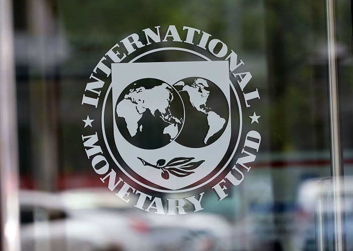 IMF offers Azerbaijan to pursue stringent monetary policy 